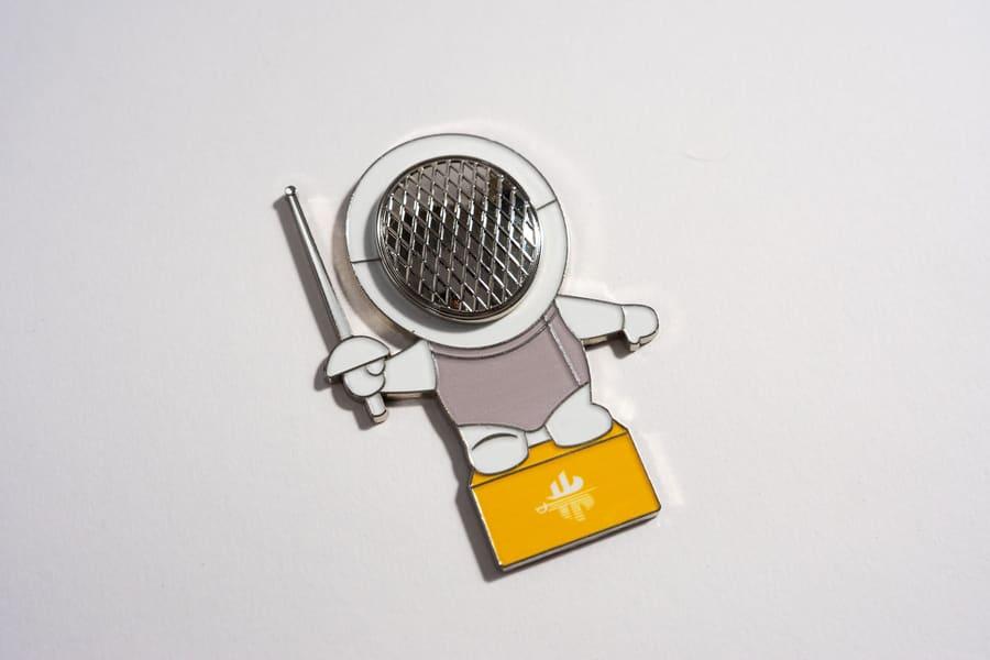 FENCING CHAMPION – MAGNET