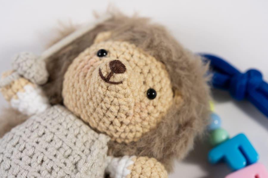 MAX - CROCHET KEYCHAIN